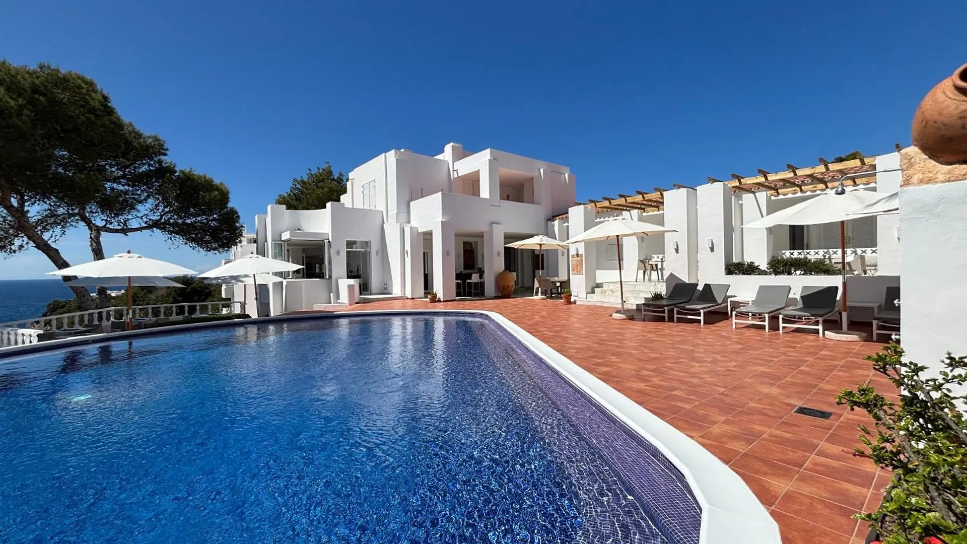 Hotel Village Cala Vadella