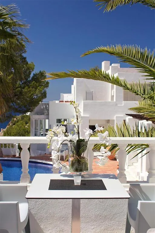 Hotel Village Cala Vadella