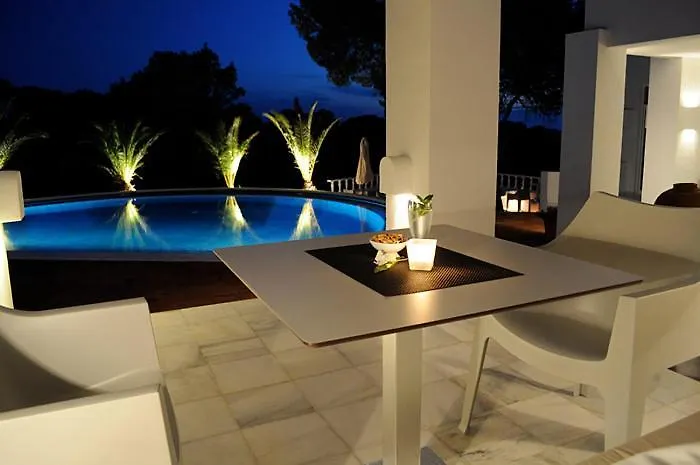 Hotel Village Cala Vadella